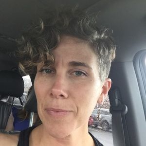 Meet your Posher, Stacy